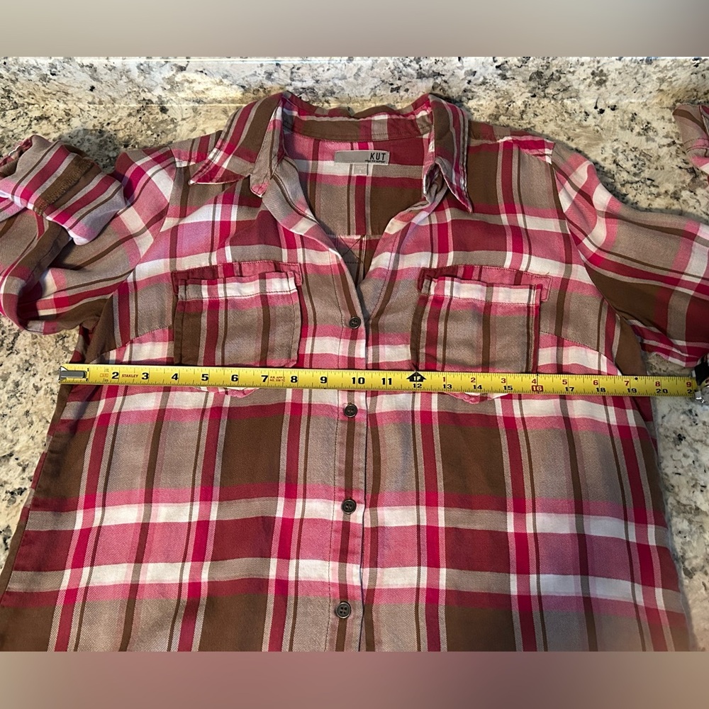 KUT From The Kloth Pink Brown Plaid Hannah Roll Tab Sleeve Button Shirt Size S - Picture 10 of 11